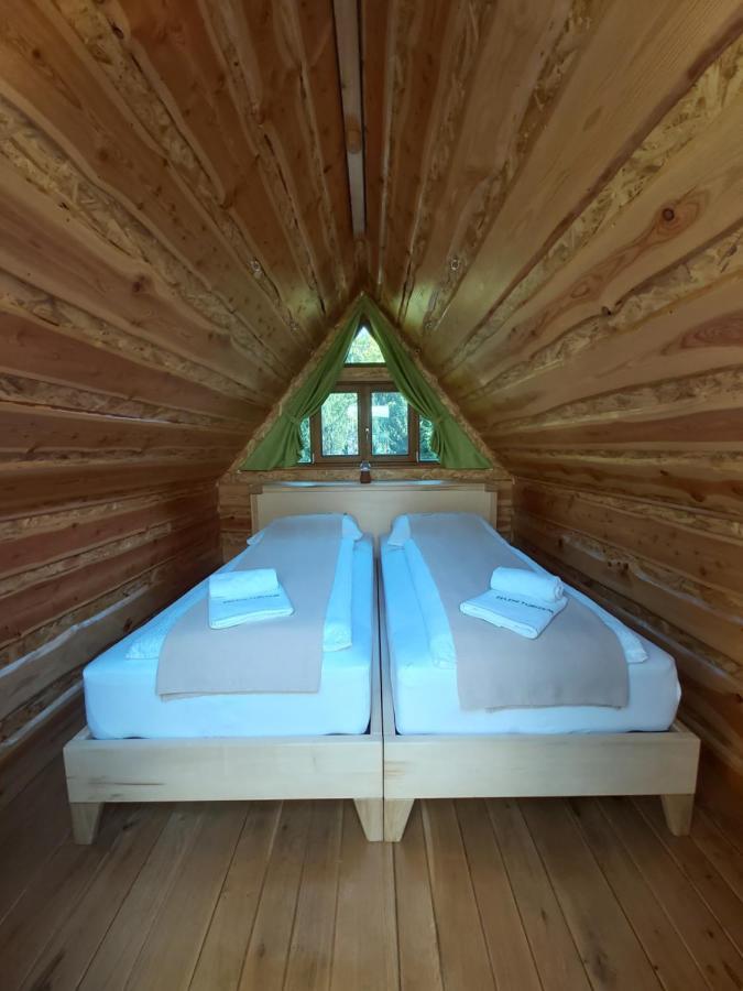 Hotel Glamping Naselje Zeleni Turizem Makole Exteriér fotografie